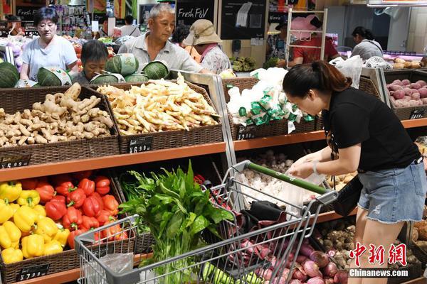 中國國際貿易促進委員會主席任鴻斌會見了2024年APEC工商領導人峰會主席、ABAC主席