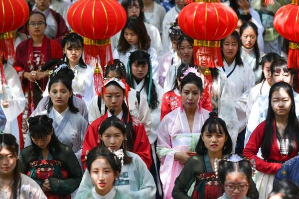 【51fun吃瓜站】新年泉州高速車流將“前低后高” 留意這些時段和路段