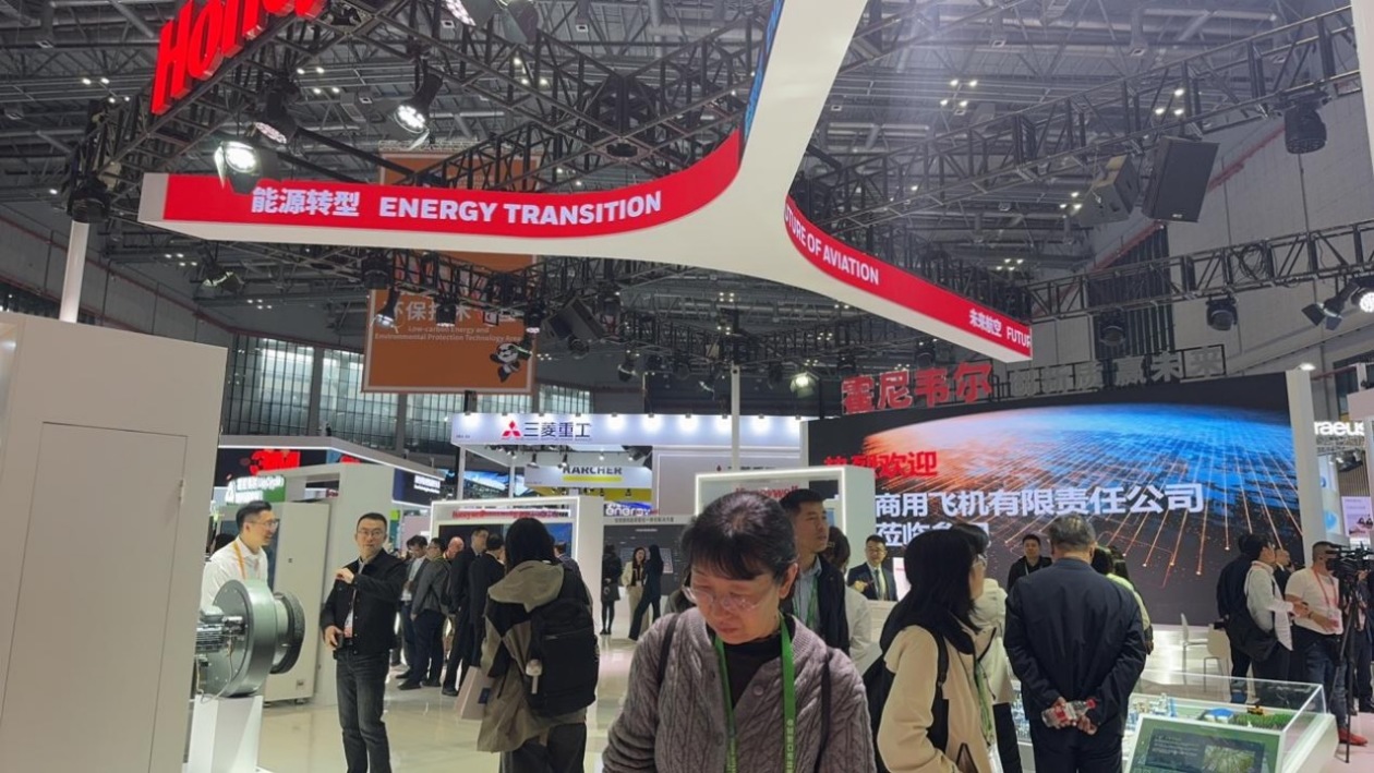 @全國(guó)機(jī)動(dòng)車主 明天可以申請(qǐng)電子駕照
