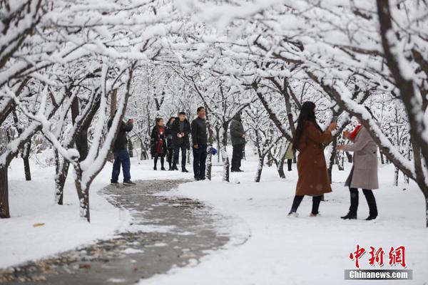 【17.c-起草】2月上半月全國大部空氣質(zhì)量全體以良至輕度污染為主