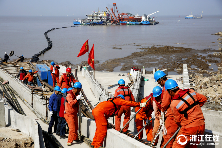 【滿18周歲點擊轉(zhuǎn)入2024大象】波羅的海干散貨運價指數(shù)連續(xù)六次下跌 由于海角型船運價上漲